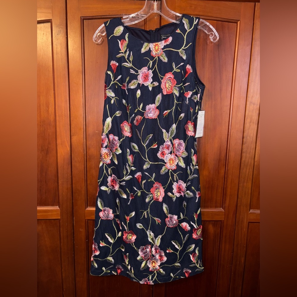 Jessica Howard Navy Floral Midi Dress 17↔️ 37↕️